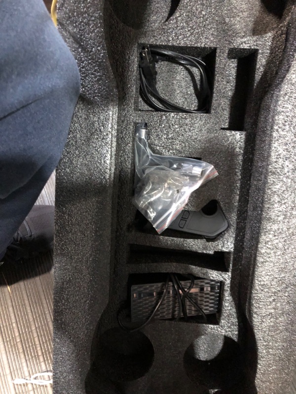 Photo 1 of **PARTS ONLY DOES NOT FUNCTION**
isinwheel V8 Electric Skateboard with RemotE