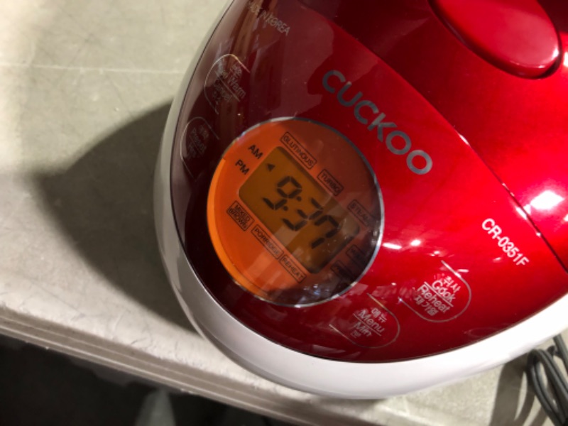 Photo 4 of ***USED - POWERS ON - UNABLE TO TEST FURTHER***
Cuckoo CR-0351F Electric Heating Rice Cooker (Red), 7.80 x 8.90 x 11.50