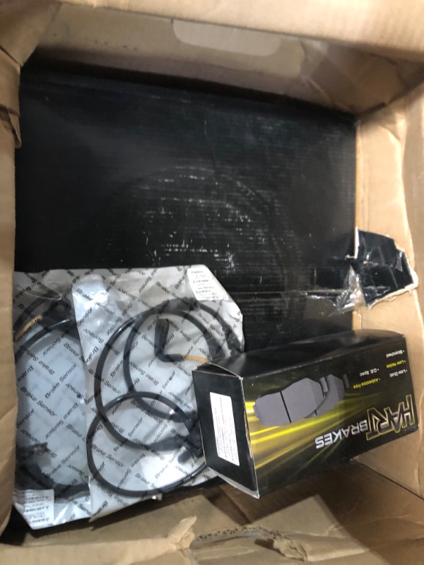 Photo 1 of R1 Concepts Front Rear Brakes and Rotors Kit WDWH2-76046