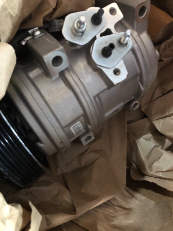 Photo 3 of UAC CO 11078C A/C Compressor