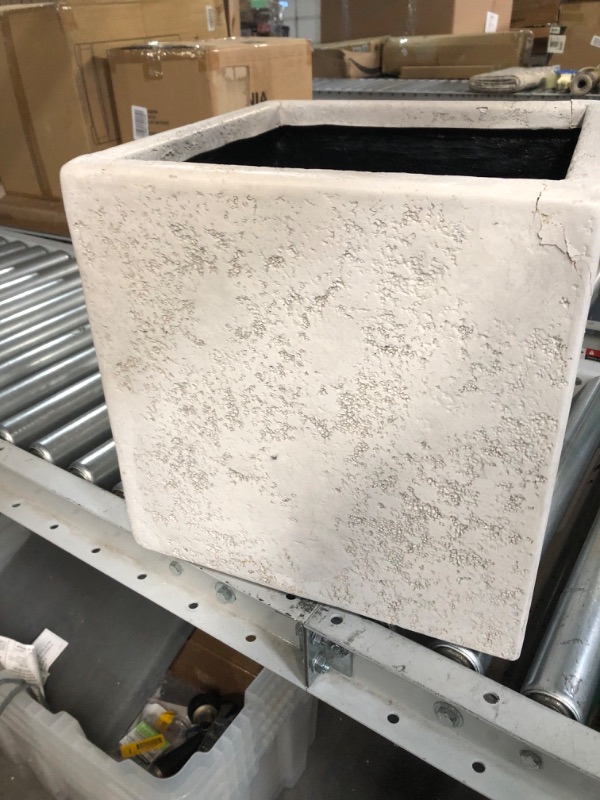 Photo 1 of 14-in W x 13.88-in H Ndt White Mixed/Composite Contemporary/Modern Indoor/Outdoor Planter