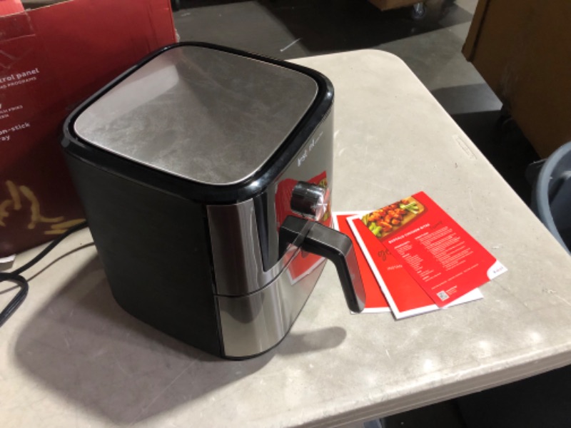 Photo 2 of ***USED - POWERS ON***
Instant Vortex Plus 6-in-1, 4QT Air Fryer Oven, From the Makers of Instant Pot