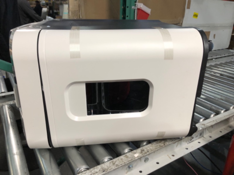 Photo 1 of **PARTS ONLY DOES NOT FUNCTION**
Aurora Commercial Grade 200-Sheet Auto Feed High Security Micro-Cut Paper Shredder