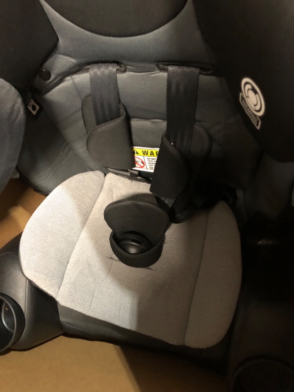 Photo 4 of (READ NOTES) Safety 1st Crosstown DLX All-in-One Convertible Car Seat, Falcon