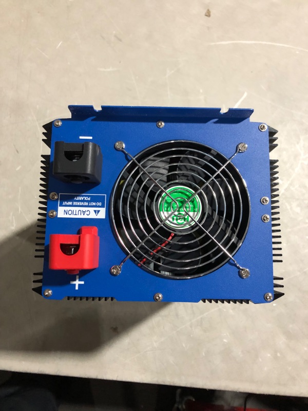 Photo 4 of **NON FUNCTIONAL**FOR PARTS ONLY
4000W Pure Sine Wave Power Inverters DC 12V to AC 110V 120V with Type-C Port 4 AC 