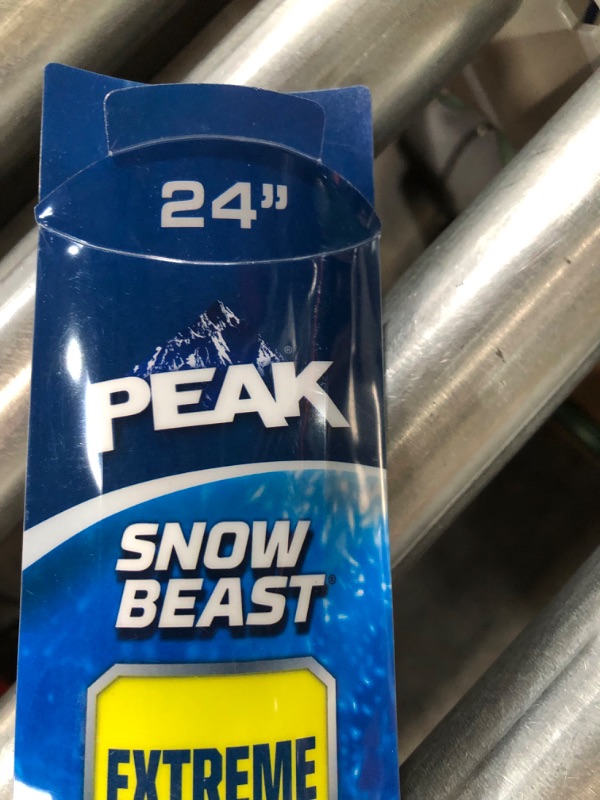 Photo 4 of PEAK Snow Beast Winter Windshield Wiper Blade, 24-inch 24"