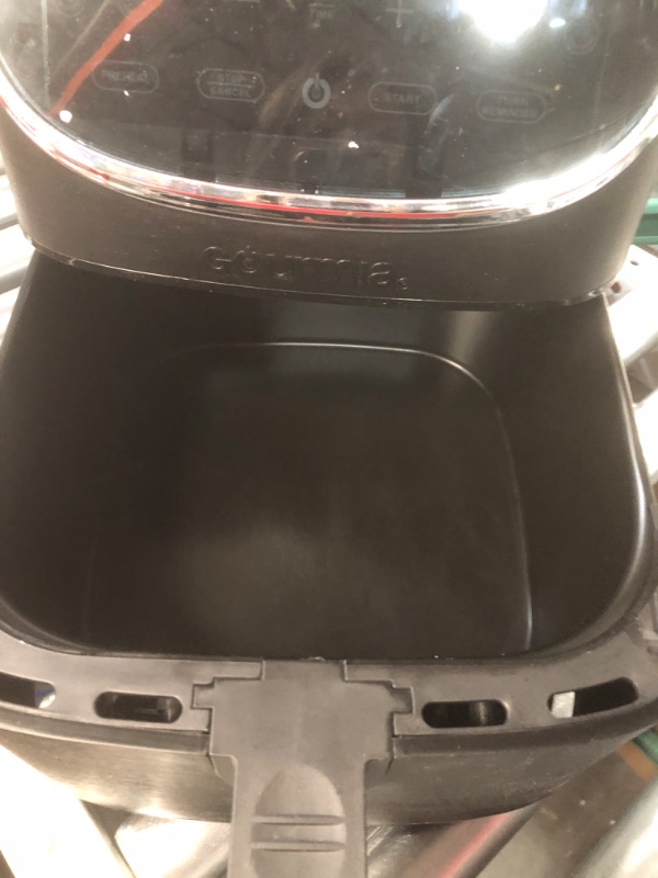 Photo 2 of ***USED - MISSING BASKET - UNABLE TO TEST***
Gourmia Air Fryer Oven Digital Display 7 Quart Large AirFryer Cooker 12 Touch Cooking Presets