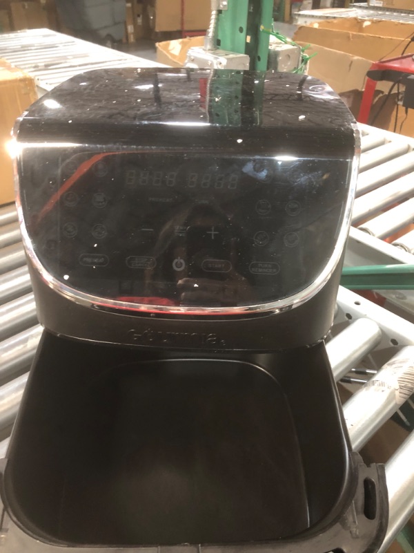 Photo 3 of ***USED - MISSING BASKET - UNABLE TO TEST***
Gourmia Air Fryer Oven Digital Display 7 Quart Large AirFryer Cooker 12 Touch Cooking Presets