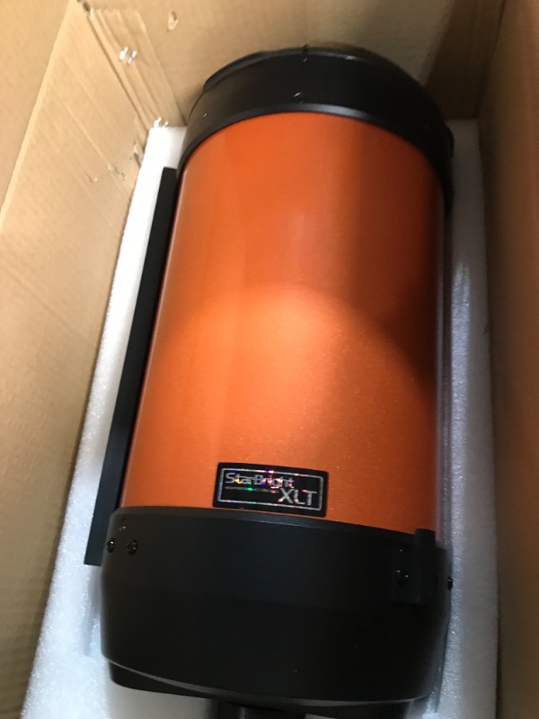 Photo 4 of Celestron - NexStar 8SE Telescope - Computerized Telescope for Beginners and Advanced Users - Fully-Automated GoTo 