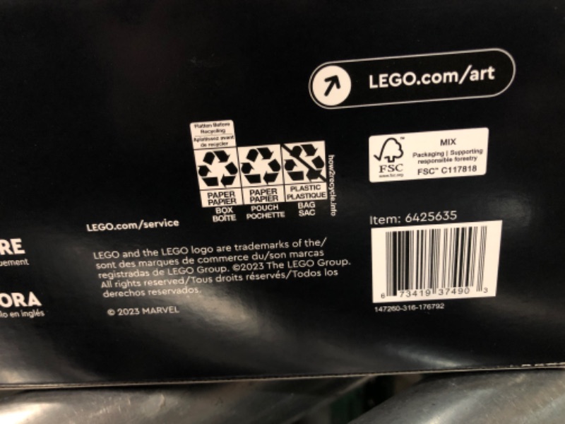 Photo 4 of  **FACTORY SEALED**  LEGO Art The Amazing Spider-Man 31209 Build & Display Home Decor Wall Art Kit,