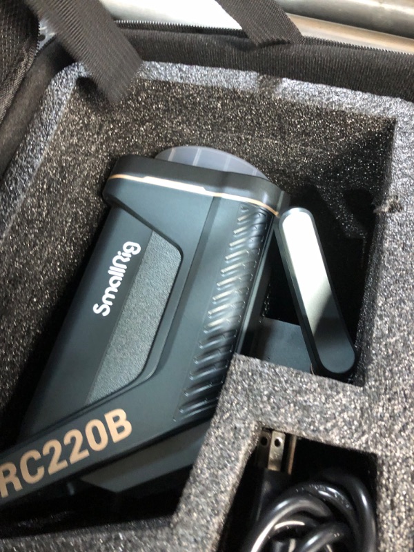 Photo 1 of SmallRig RC 220B 220W Bi-Color LED Video Light 2700K-6500K 84500 Lux@3.3ft Continuous Lighting CRI 95+ TLCI 96+ w/Bowens Mount, Manual 
