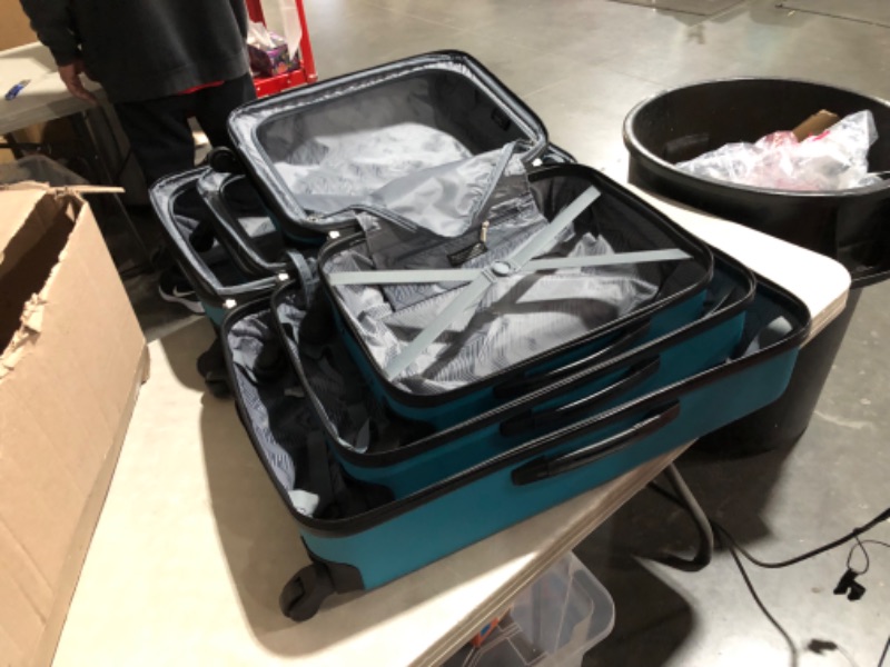 Photo 3 of ***USED - STRONG CHEMICAL SMELL - NO PACKAGING***
Travelers Club Sky+ Luggage Set, Expandable, Teal, 5 Piece