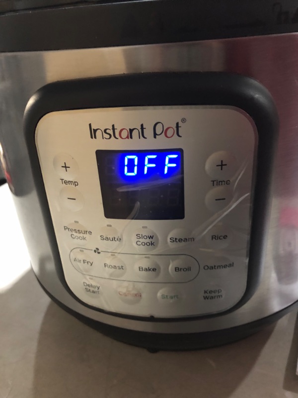 Photo 3 of ***USED - DIRTY - POWERS ON - SEE COMMENTS***
Instant Pot Duo Crisp 11-in-1 Air Fryer and Electric Pressure Cooker Combo with Multicooker Lids 8QT Crisp (Stainless Steel)