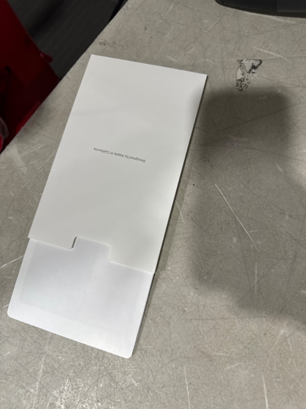 Photo 10 of Apple iPad Pro 12.9-inch (6th Generation): with M2 chip, Liquid Retina XDR Display, 256GB, Wi-Fi 6E, 12MP front/12MP and 10MP Back Cameras, Face ID, All-Day Battery Life – Space Gray WiFi 256 GB Space Gray