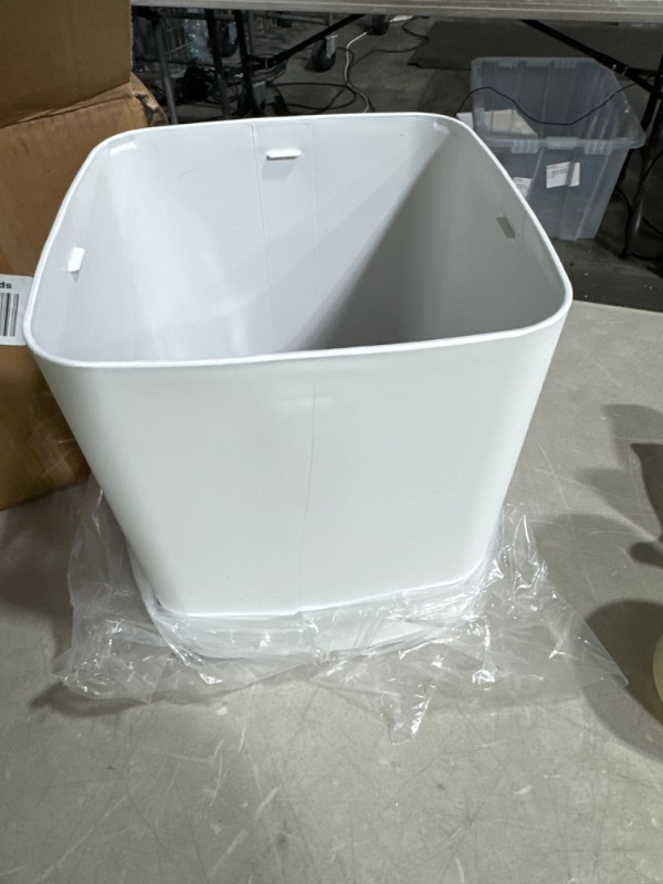 Photo 3 of ***READ NOTES***JOSUCLEN 2.6 Gallon White Trash Can with Lid, Small Garbage Bin for Kitchen, 2.6 Gallon Square