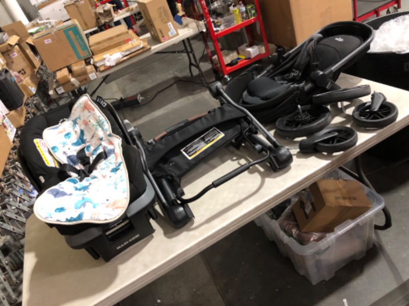 Photo 1 of ***USED - DIRTY - MISSING PARTS - SEE COMMENTS***
Maxi-Cosi Zelia2 Max Travel System with Mico Xp - Graphite