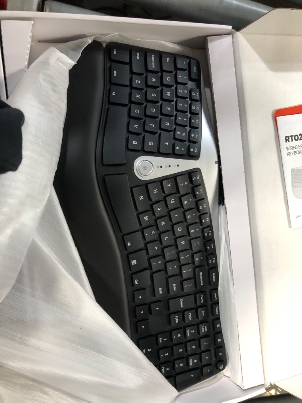 Photo 1 of Nulea RT04 Wireless Ergonomic Keyboard