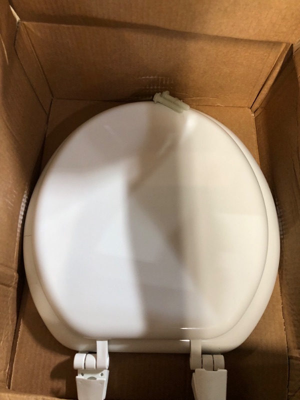 Photo 3 of **MAJOR CRACK FIXABLE**
BEMIS 400TTA 000 Economy Toilet Seat, Durable Enameled Wood, ROUND, 