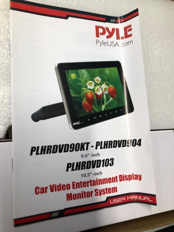 Photo 10 of ***DAMAGED - SEE COMMENTS***
Pyle Universal Car Headrest Mount Monitor - 9.4 Inch Vehicle Multimedia CD DVD Player - Dual Audio Video