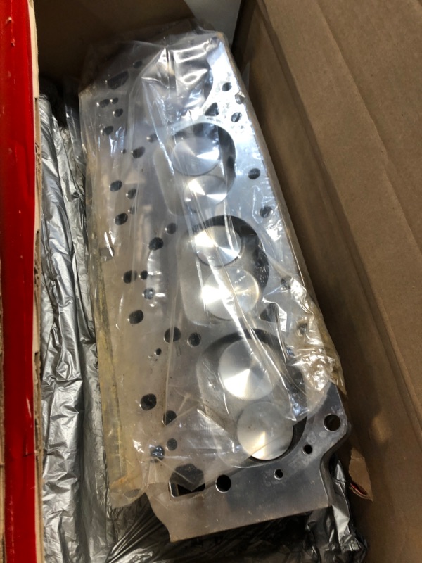 Photo 2 of Edelbrock 60929 Performer Cylinder Head