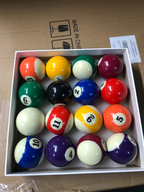 Photo 3 of ***USED - LIKELY MISSING PARTS - UNABLE TO VERIFY FUNCTIONALITY***
Outus 71 Pcs Pools Table Accessories Billiards Accessories Billiard Pool Balls with Triangle Ball Rack 