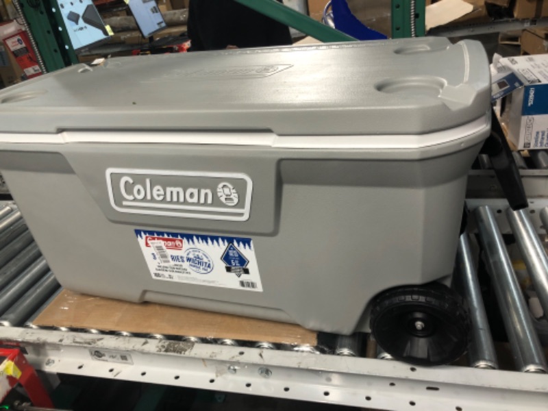 Photo 2 of * see all images *
Coleman 316 Series 100-Quart Wheeled Cooler, Gray