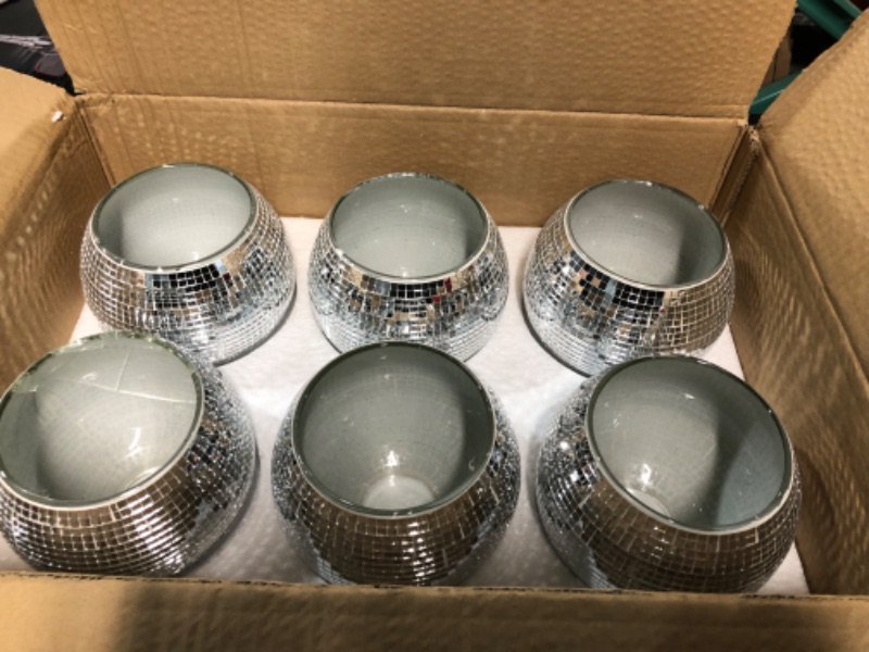 Photo 4 of ***SEE NOTES***
6 Pieces Disco Ball Flower Vase Mirror Disco Ball Glass Vase Disco Ball Planter Candle Holder  (Silver) 3 x 4 Inch) 3 x 4 Inch Gold