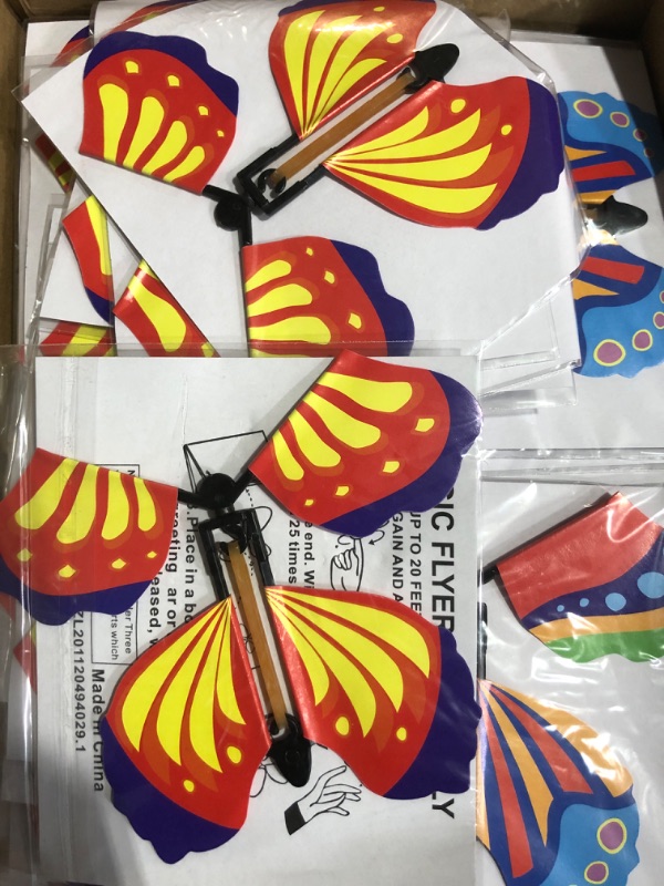 Photo 3 of * used * see images * 
Lenwen 100 Pcs Magic Flying Butterfly Wind up Butterfly Paper Butterflies That Fly Rubber Band Powered Butterfly 