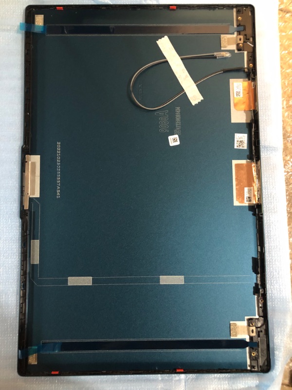 Photo 3 of replacement laptop lcd cover 