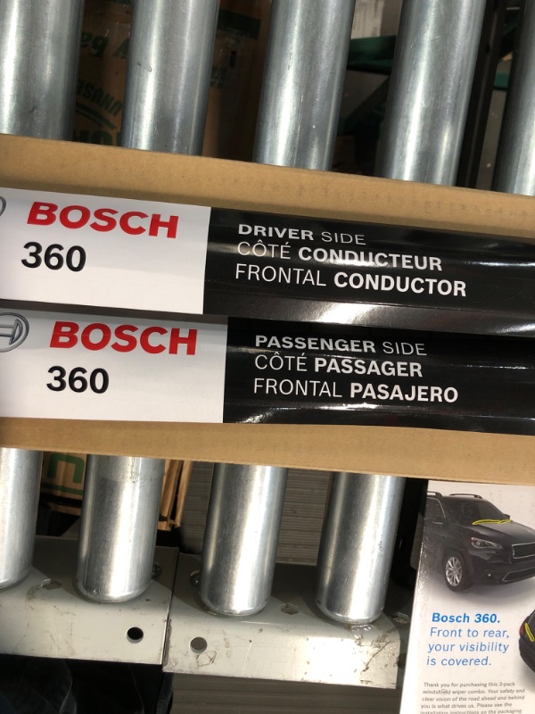 Photo 1 of **MISSING BACK WIPER**
BOSCH 360 Front Vehicle Wiper Blade Kit - 26"/17"/12" 