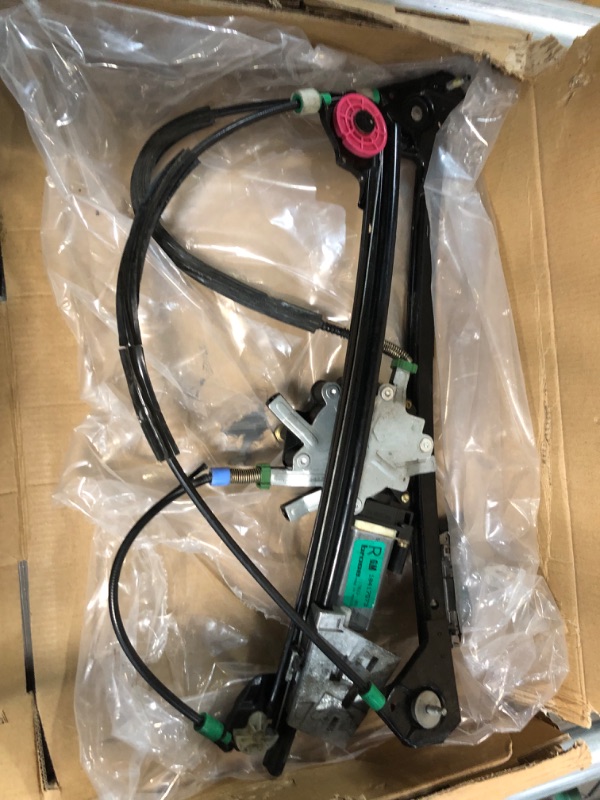Photo 1 of Dorman 748-473 Front Passenger Side Power Window Motor and Regulator Assembly Compatible with Select Chevrolet Models