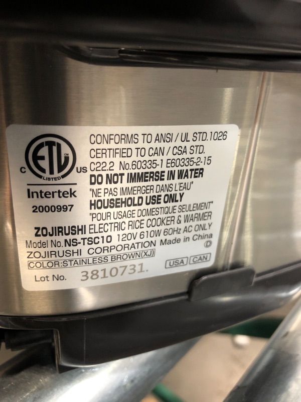Photo 1 of **DAMAGE**
Zojirushi NS-TSC10 5-1/2-Cup (Uncooked) Micom Rice Cooker and Warmer, 1.0-Liter 5.5 cups Rice Cooker