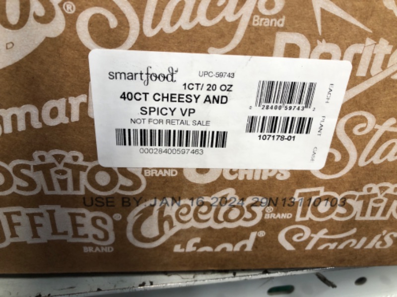 Photo 2 of **BEST BY 1/16/24 Smartfood Popcorn Flamin' Hot & White Cheddar Variety Pack Pack of Whole Grain Snacks, White Cheddar Flamin' Hot, 40 Count 40ct White Cheddar & Flamin' Hot