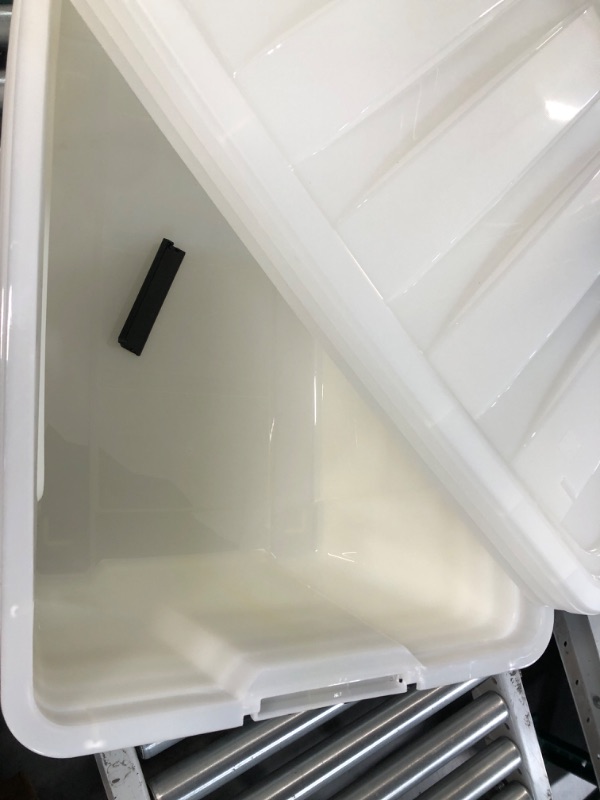 Photo 1 of **DAMAGE**
IRIS USA 72 Qt. Plastic Storage Container Bin with Secure Lid and Latching Buckles, 4 pack - Pearl