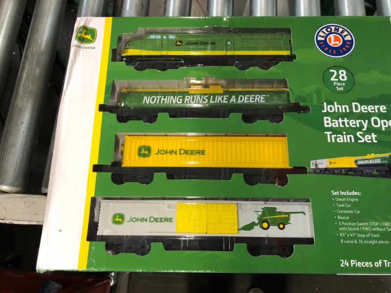 Photo 3 of * used * see all images * 
Lionel John Deere Miniature Ready-to-Play Set, Battery-Powered Model Train, multicol