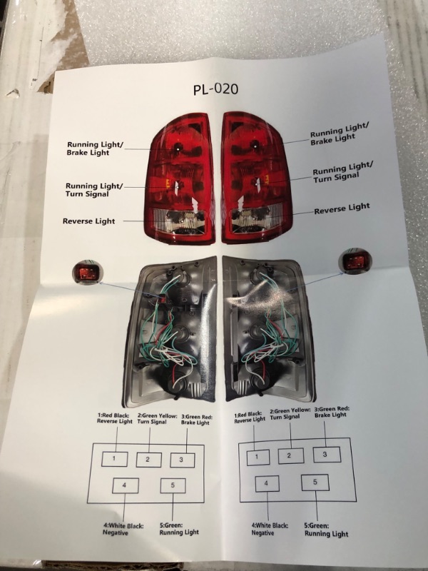 Photo 4 of ECOTRIC Tail Light Compatible with 2002-2006 Dodge Ram 1500 / Compatible with 2003-2006 Ram 2500 3500 Taillight Turn Signal Light Replacement for 55077348AF CH2801147 55077347AF CH2800147 (Set of 2) Red/Clear Lens Pair