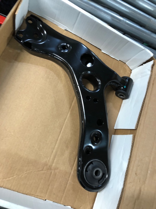 Photo 2 of Dorman 522-362 Front Passenger Side Lower Suspension Control Arm Compatible with Select Lexus/Toyota Models Right Side