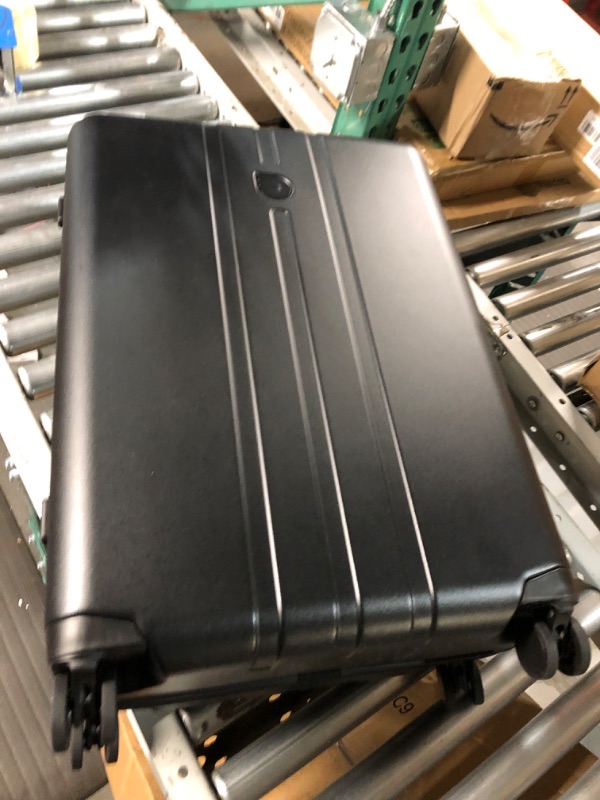 Photo 2 of Aerotrunk MEDIUM SUITCASE