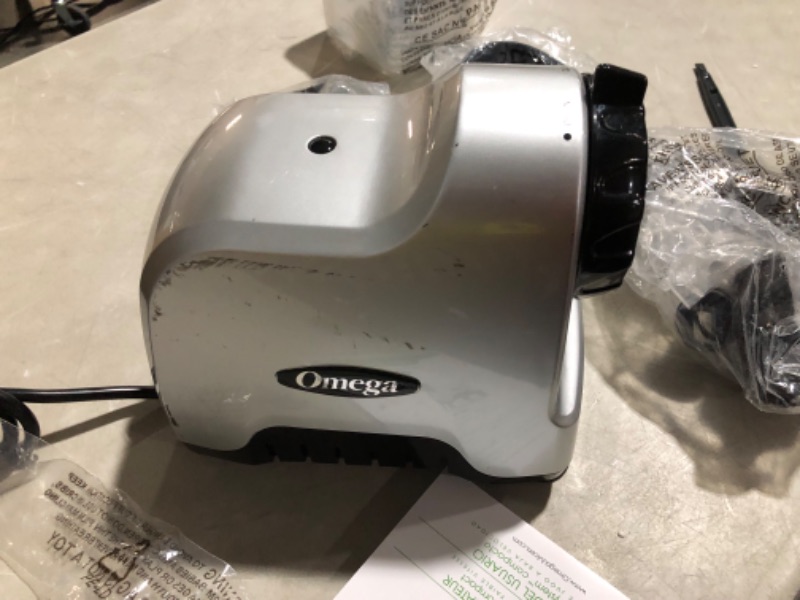Photo 1 of ***USED - DIRTY - DAMAGED - MIGHT BE MISSING PARTS - UNABLE TO TEST - SEE PICTURES***
Omega Compact Slow Speed Multi-Purpose Nutrition System Juicer with Quiet Motor 200-Watt, Silver