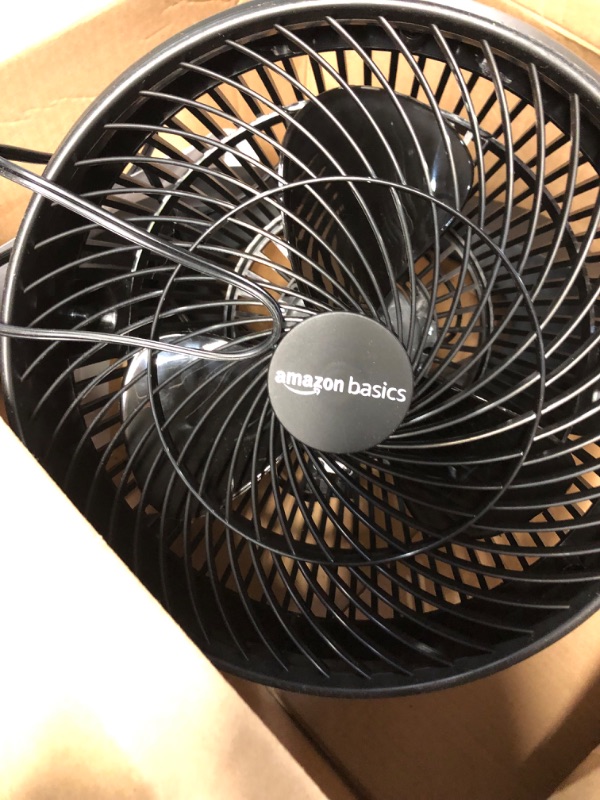 Photo 3 of ***USED - POWERS ON***
Amazon Basics 3 Speed Small Room Air Circulator Fan, 11-Inch