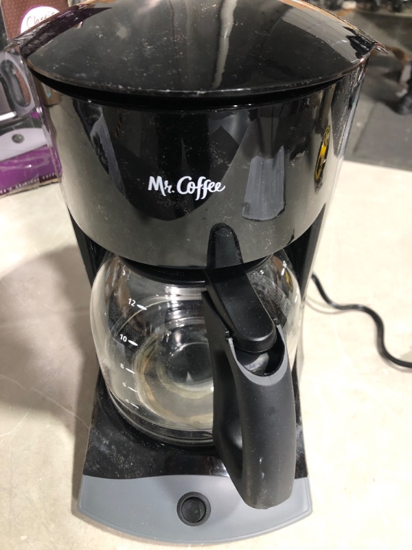 Photo 2 of * used * see images *
Mr. Coffee Simple Brew 12-Cup Switch Coffee Maker Black