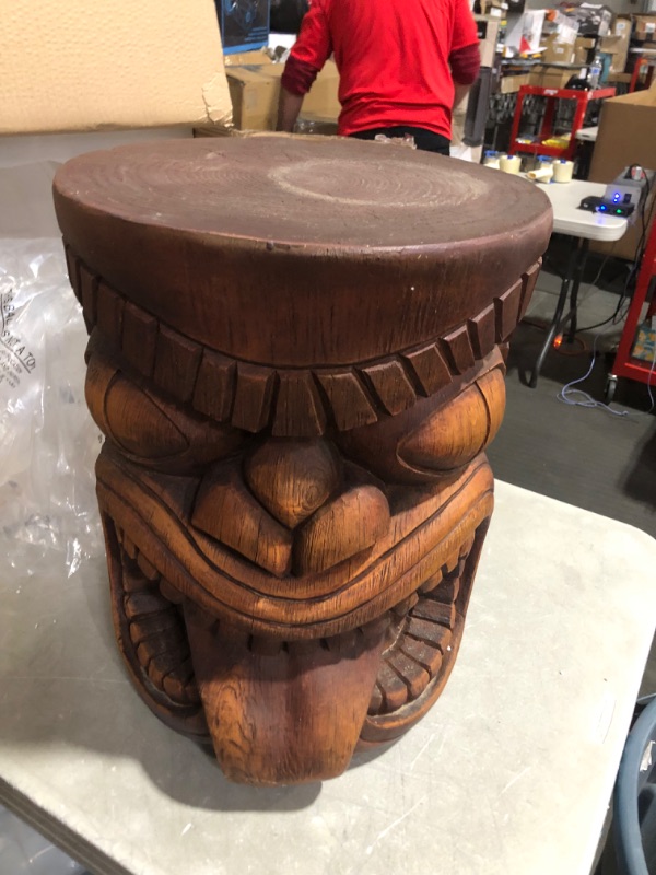 Photo 2 of ***USED - DAMAGED - CRACKED - SEE PICTURES***
Design Toscano DB383075 The Grande Tiki God Lono Tongue Side Table Statue 15 Inches Wide