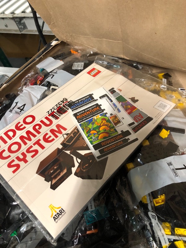 Photo 1 of ***SEE NOTES*** LEGO Atari 2600 10306 Adult Building Set