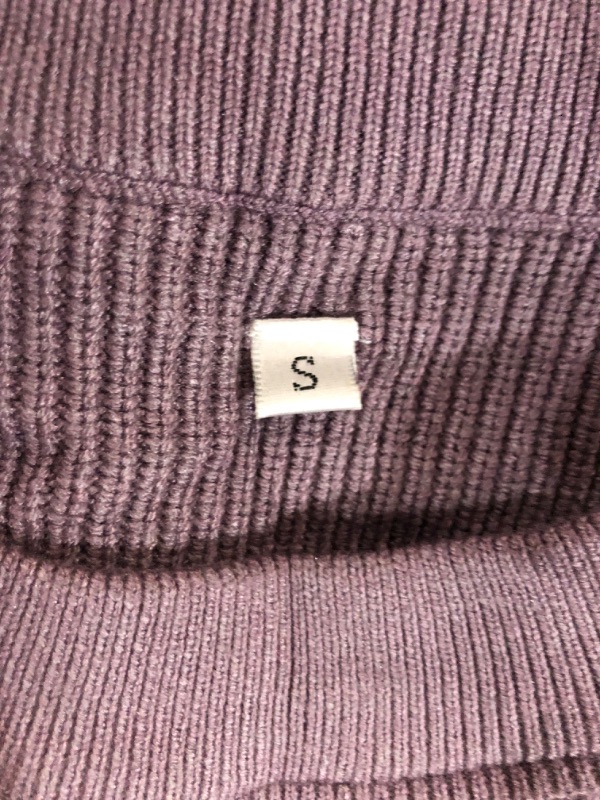 Photo 2 of SMALL SWEATER