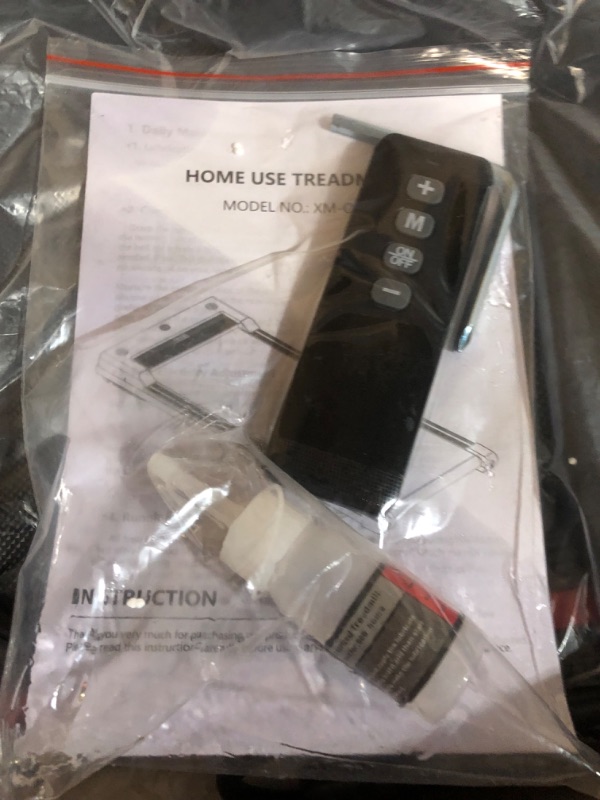 Photo 1 of **NON FUNCTIONAL**FOR PARTS ONLY**
Sperax Walking Pad,Under Desk Treadmill 320 Lb Capacity Black