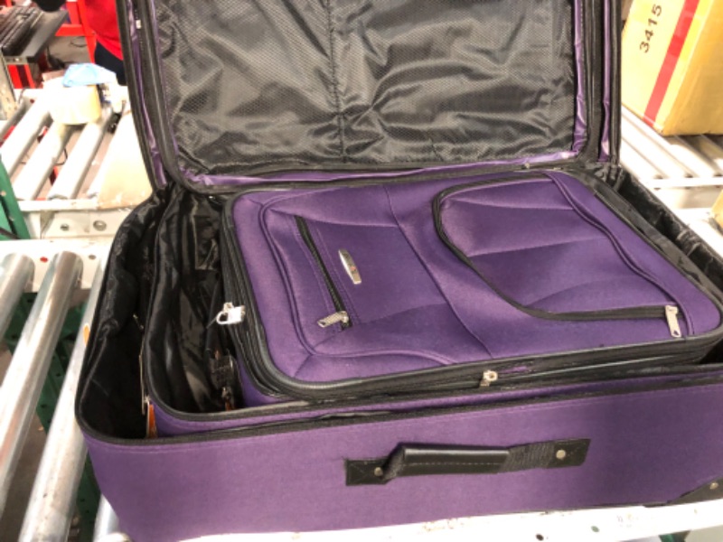 Photo 4 of **damaged**Rockland Journey Softside Upright Luggage Set, Purple, 4-Piece (14/19/24/28) 4-Piece Set (14/19/24/28) Purple