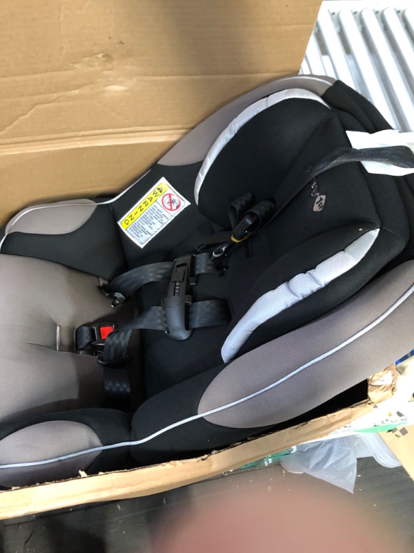 Photo 2 of **SEE NOTES**
Safety 1st Guide 65 Convertible Car Seat, Chambers