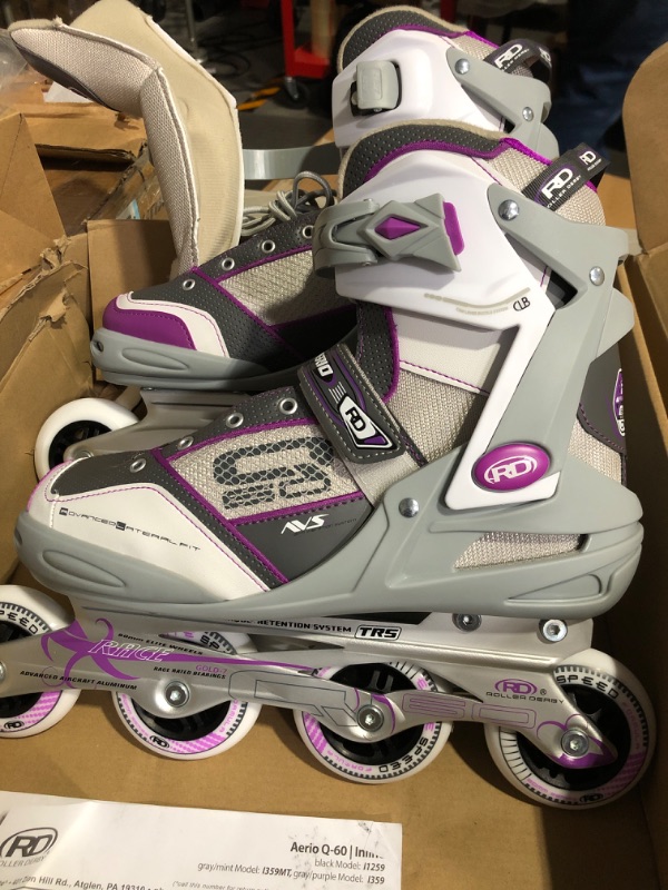 Photo 4 of * see all images * 
Roller Derby Aerio Women's Inline Skates 9 Purple