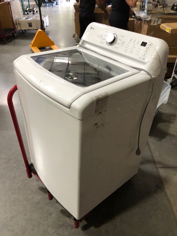 Photo 7 of LG ColdWash 4.5-cu ft Impeller Top-Load Washer (White)
