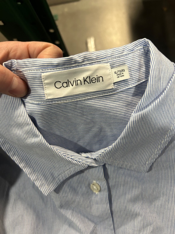 Photo 3 of Calvin Klein Men's Dress Shirt XL *STOCK PHOTO REF. ONLY
